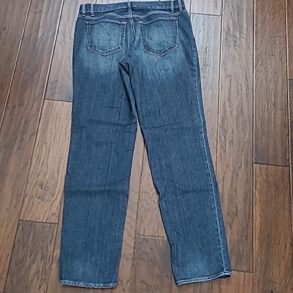 Eddie Bauer Boyfriend Fit Relaxed Leg Jeans with Button Fly size 8 TALL - Picture 3 of 10